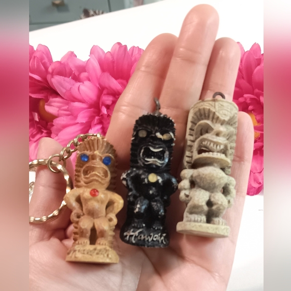Lot of 6, Hawaii Tiki Gods Keychain Hilo Hattie Sculpted Souvenir Keyring - Picture 9 of 10